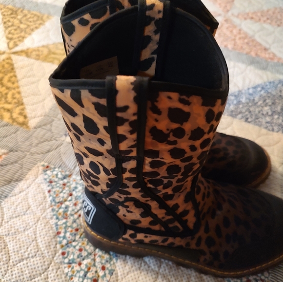Leopard boots - Picture 4 of 5